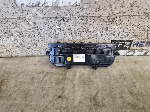 Climate control SEAT LEON ST (5F8) 1.6 TDI | BP38750509I5 - Image 2