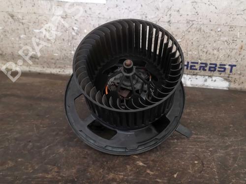 Used Heater blower motor BMW X3 (F25) xDrive 20 d (163 hp) 22290917