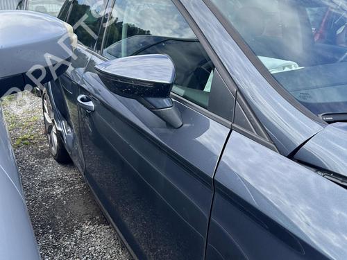 Used Right front door SEAT LEON ST (5F8) 1.5 TSI (150 hp) 28171355