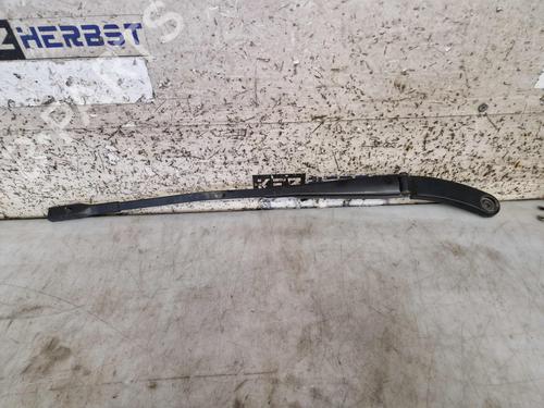Used Front windshield wiper arm VW TRANSPORTER T6 Platform/Chassis (SFD, SFE, SFL, SFZ, SJD, SJ 2.0 TDI (150 hp) 31856431