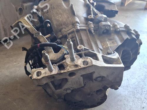 gearbox-ford-transit-custom-v362-van-fy-fz-2012-37535494 main image