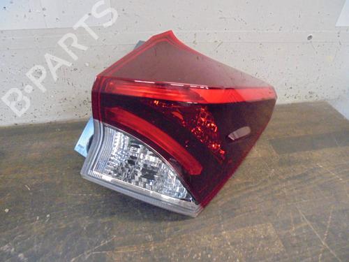 Used Right taillight TOYOTA AURIS Estate (_E18_) 1.2 (NRE185_, NRE185R, NRE185H) (116 hp) 12871579