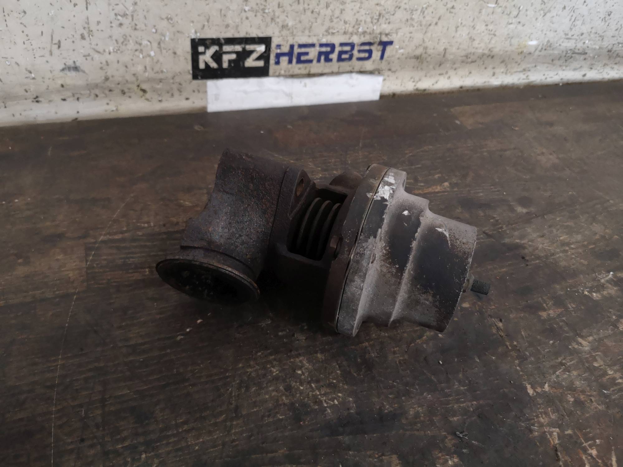 Egr – Bentley EIGHT 6.7 (1984-1986)