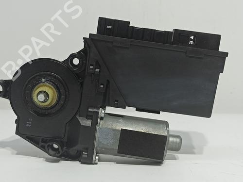 BP13946287E21 main image