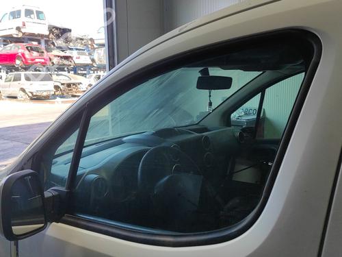 front-left-door-window-peugeot-partner-box-bodympv-2008-37015999 main image
