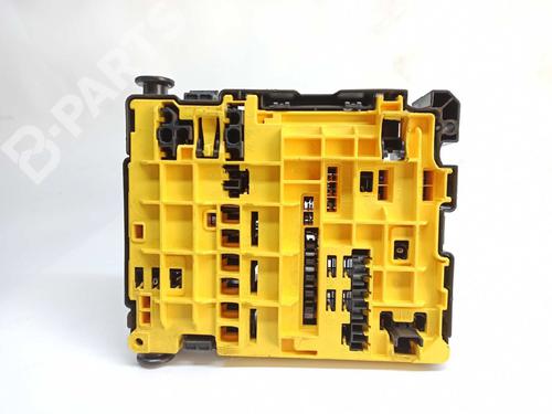 Fuse box PEUGEOT 208 I (CA_, CC_) 1.2 PureTech 82 | BP8529212E1 