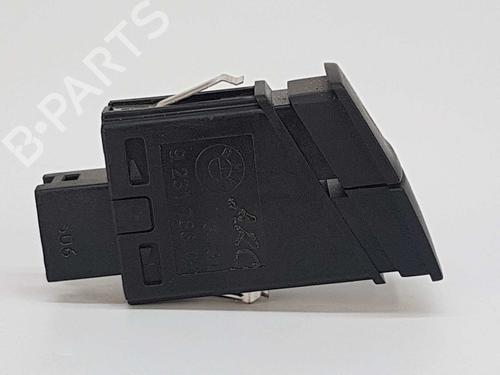 Warning switch BMW 1 (F21) 116 d | BP8292377I22
