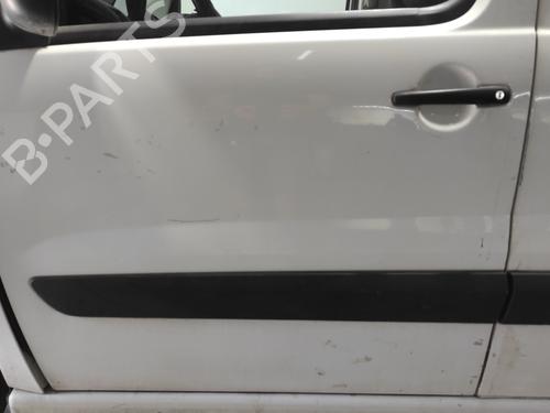 Left front door PEUGEOT EXPERT Van (VF3A_, VF3U_, VF3X_) 1.6 HDi 90 8V | BP26726311C2
