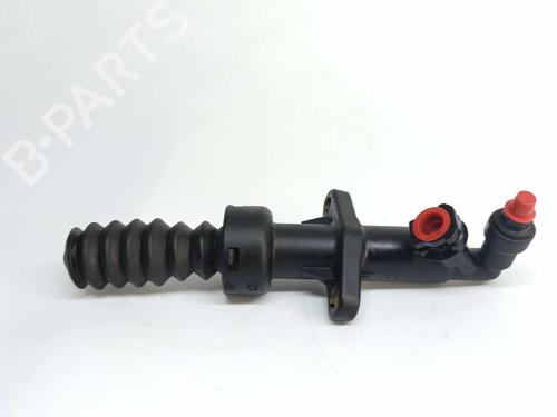 Used Clutch slave cylinder CITROËN C5 II (RC_) 1.6 HDi (RC8HZB) (109 hp) 14538968