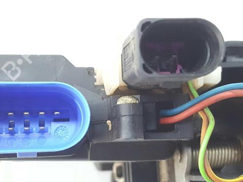 Front right lock VW TOUAREG (7LA, 7L6, 7L7) 5.0 V10 TDI | BP6117805C97 