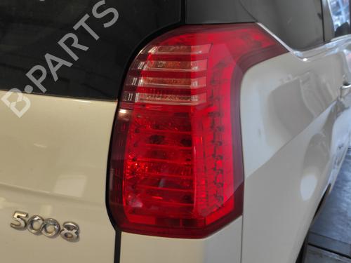 Right taillight PEUGEOT 5008 (0U_, 0E_) 2.0 HDi | BP29873595C35