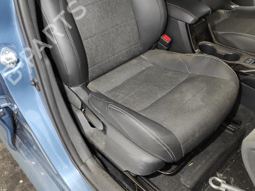 Right front seat TOYOTA COROLLA Hatchback (_E21_, _EA1_, _EH1_) 1.8 Hybrid (ZWE211) | BP26701984C16 - Image 2