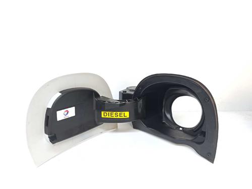 Fuel flap CITROËN C4 CACTUS 1.6 BlueHDi 100 | BP10504470C131