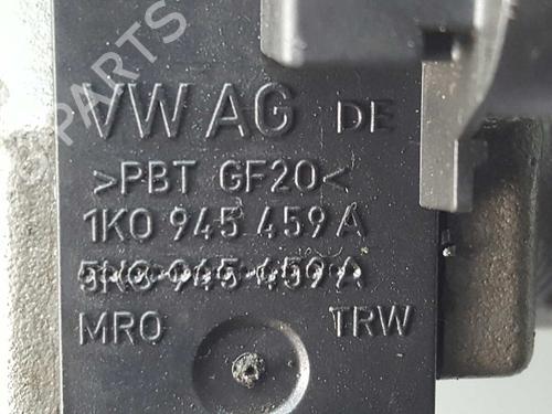 Brake master cylinder SEAT LEON (1P1) 1.9 TDI | BP2733145M77 