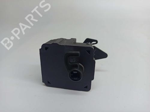 Fuel door actuator MERCEDES-BENZ C-CLASS (W204) C 320 CDI (204.022) | BP14541571E18