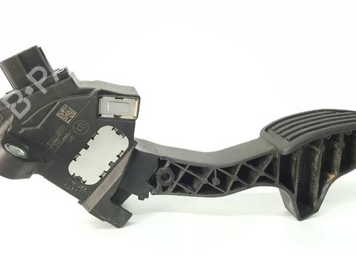 Used Pedal TOYOTA YARIS (_P13_) 1.5 (NSP131_) (112 hp) 4827594