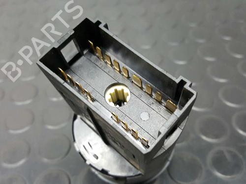 Headlight switch VW POLO IV (9N_, 9A_) 1.4 TDI | BP2744279I24