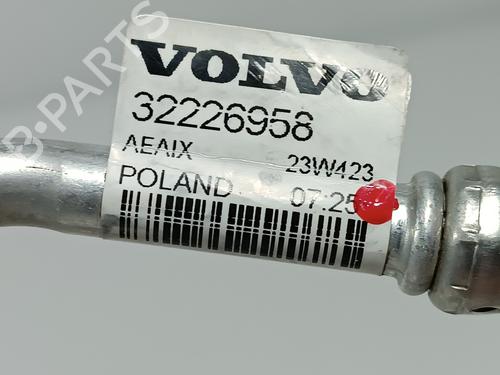 AC pipe VOLVO XC40 (536)  | BP26056183M126
