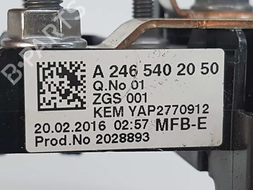 Fuse box MERCEDES-BENZ GLA-CLASS (X156) GLA 200 CDI / d (156.908) | BP9742641E1
