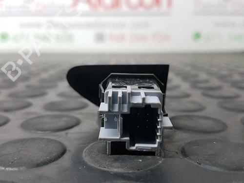 Schalter RENAULT CLIO IV (BH_) 0.9 TCe 90 (BHNF, BHMA, BHMH, BHJK, BHJR) | BP14528766I30