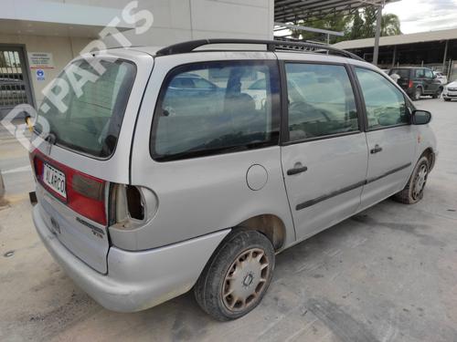 Right front indicator SEAT ALHAMBRA (7V8, 7V9) 1.9 TDI | BP15677877C33 