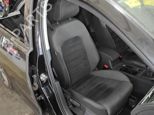 right-front-seat-vw-golf-vii-variant-ba5-bv5-2013-2014-2015-2016-2017-2018-2019-2020-2021-2022-26655813 main image