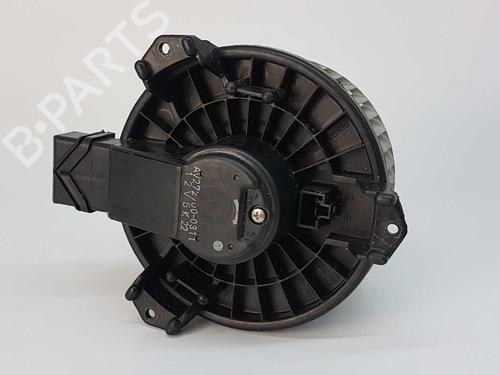 Varmeblæser TOYOTA YARIS (_P9_) 1.3 VVT-i (SCP90_, SCP90R) | BP5312597M62 