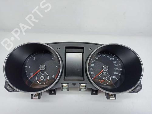Cockpit VW GOLF VI Variant (AJ5) 1.6 TDI | BP8677600C47 