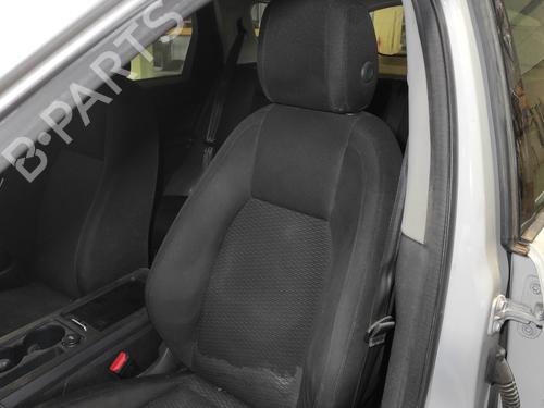 Left front seat LAND ROVER DISCOVERY SPORT (L550) 2.0 D 4x4 | BP24424019C15 - Image 2