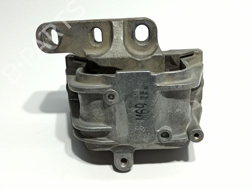 Used Engine mount Engine mount 37243400 37243400