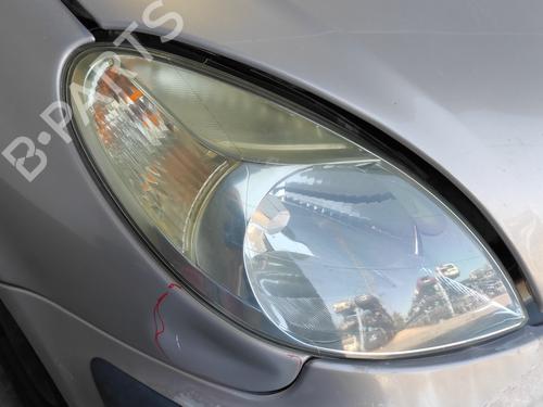 Right headlight CITROËN XSARA PICASSO (N68) 2.0 HDi | BP28485140C29