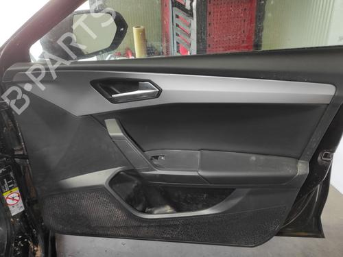 Front right panel SEAT LEON Sportstourer (KL8, KLD) 1.5 TSI BP25587212C59