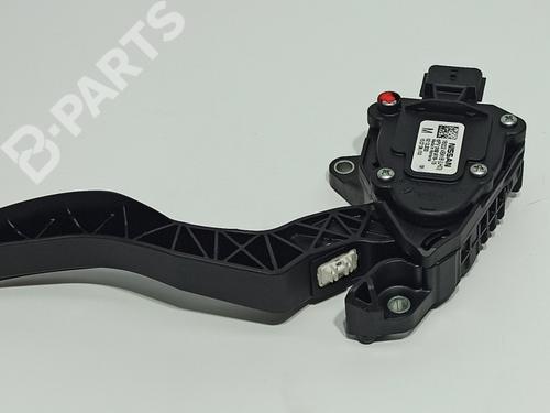 Used Pedal NISSAN QASHQAI II SUV (J11, J11_) 1.3 DIG-T (140 hp) 11952853