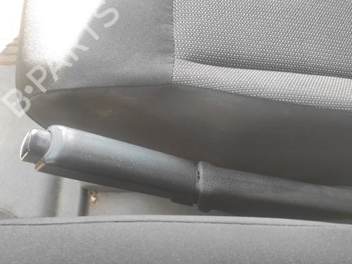 hand-brake-peugeot-expert-van-v_-16-bluehdi-115-2016-21563465 main image
