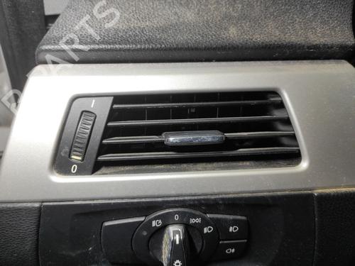 air-vent-bmw-3-e90-2004-2005-2006-2007-2008-2009-2010-2011-2012-33293808 main image