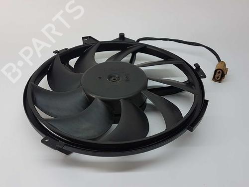 Used Radiator fan AUDI A2 (8Z0) 1.4 (75 hp) 5286710