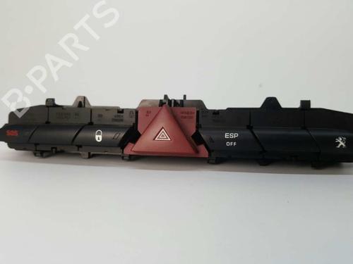 Used Warning switch PEUGEOT 308 I (4A_, 4C_) 1.6 HDi (92 hp) 5233095