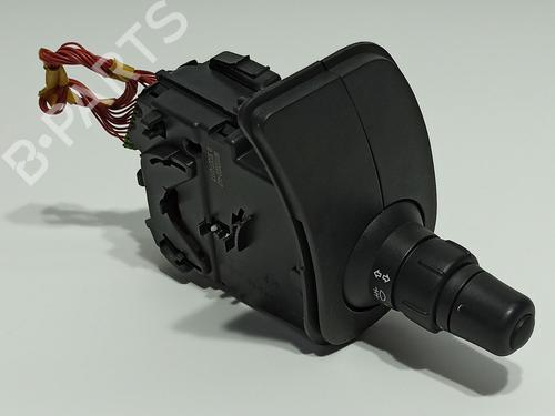 Interruttore luci Interruttore luci RENAULT CLIO III (BR0/1, CR0/1) [2005-2014] 37073782 37073782