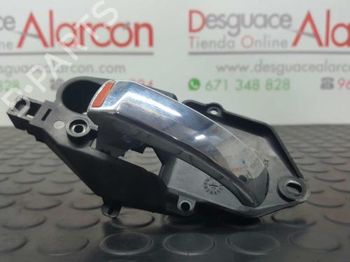 Used Front left interior door handle FIAT 500 (312_) 1.2 (312AXA1A) (69 hp) 3285489