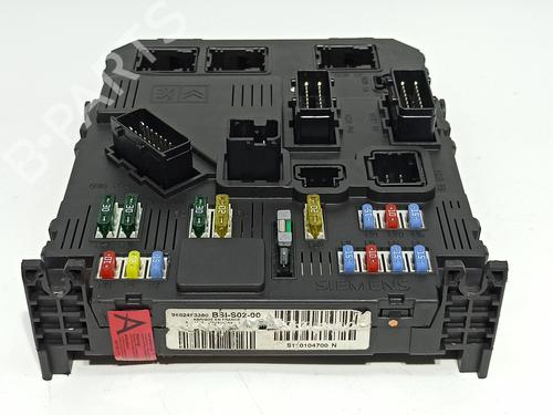 Fuse box PEUGEOT 407 (6D_) 2.0 (6DRFNB, 6DRFNE) | BP15212816E1