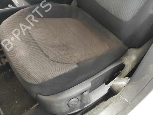 Left front seat VW PASSAT B7 (362) 2.0 TDI | BP38051150C15 - Image 2