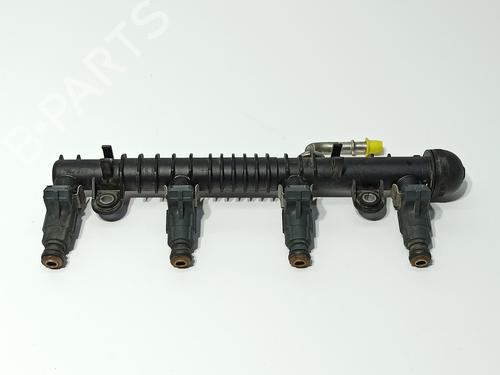 Einspritzleiste für OPEL CORSA C (X01) 1.2 (F08, F68) (75 hp) 30266348