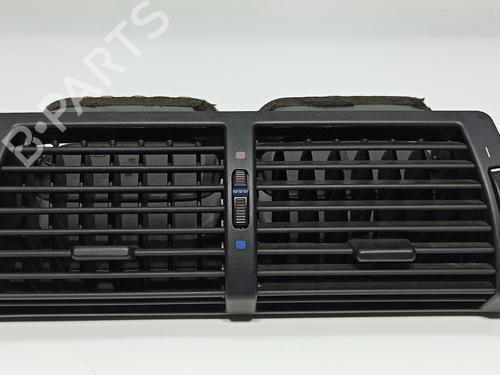 Air vent BMW X5 (E53) 4.4 i 64228402221