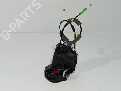 Used Rear right lock TOYOTA YARIS (_P21_, _PA1_, _PH1_) 1.5 Hybrid (MXPH10, MXPH11) (116 hp) 31031323