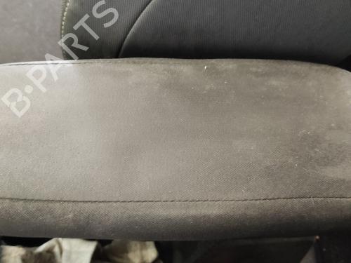 Used Armrest / Center console RENAULT CLIO IV (BH_) 1.2 TCe 120 (BHM0) (120 hp) 18132746