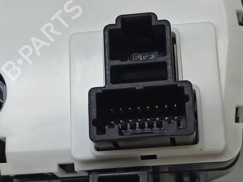 Switch RENAULT MEGANE IV Hatchback (B9A/M/N_) 1.5 Blue dCi 115 (B9A6) | BP11388093I30 
