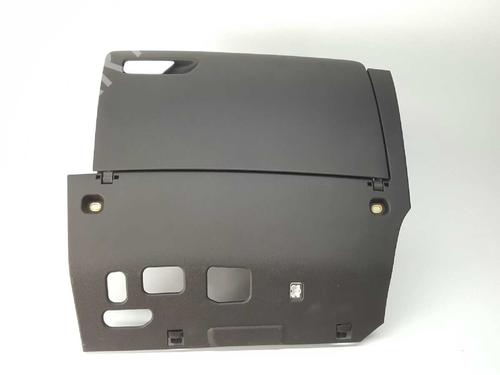 Used Glove box AUDI A3 Sportback (8VA, 8VF) 1.6 TDI (110 hp) 3675878