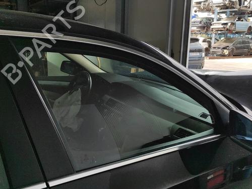 front-right-door-window-bmw-5-e60-2001-2002-2003-2004-2005-2006-2007-2008-2009-2010-37427793 main image