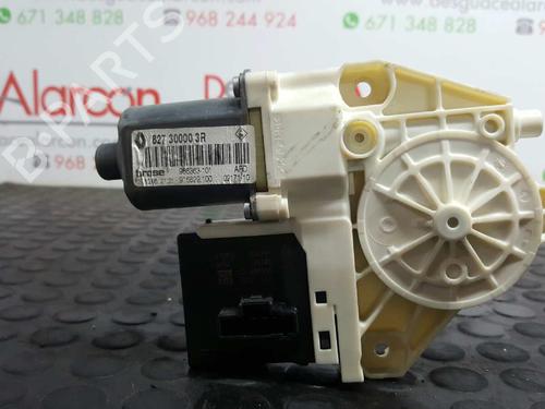 Rudehejsemotor bagstkærm højre RENAULT MEGANE III Hatchback (BZ0/1_, B3_) 1.5 dCi | BP2757993E22