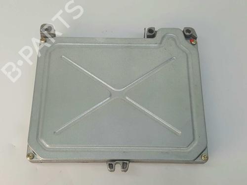 Engine control unit (ECU) RENAULT LAGUNA I (B56_, 556_) 1.8 (B56S/T/0) | BP8679986M57 